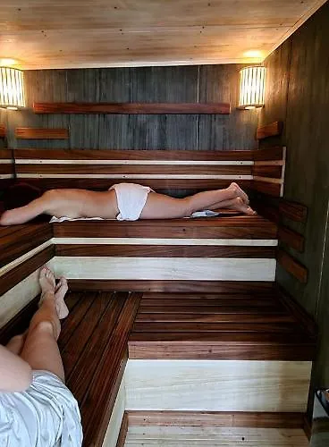 Skornickuv Statek - Tatova S Wellness Za Priplatek Hamr