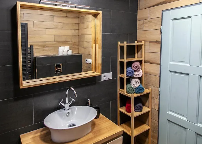 Skornickuv Statek - Tatova S Wellness Za Priplatek Tatil Evi